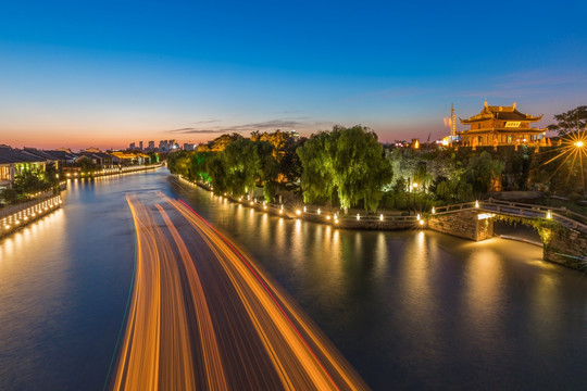 盘门夜景