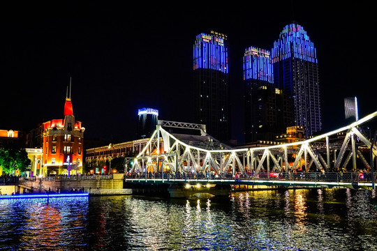 天津海河风光夜景