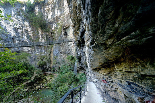 五峰白岩圈景区