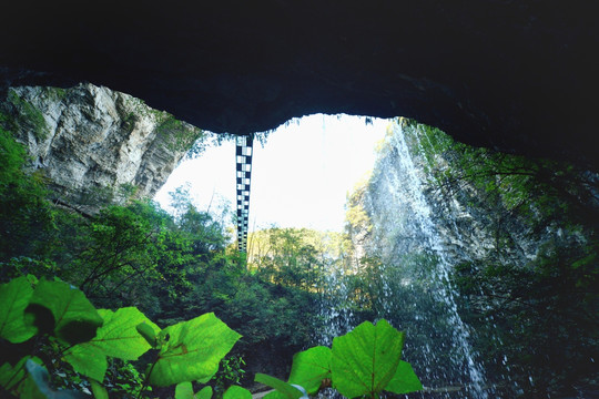 五峰白岩圈景区