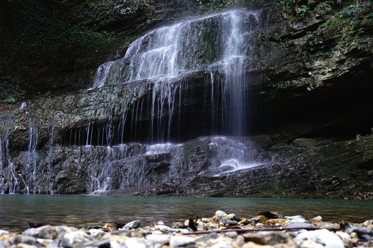 五峰白岩圈风景区