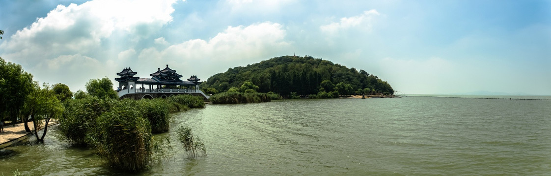 无锡鼋头渚太湖风光