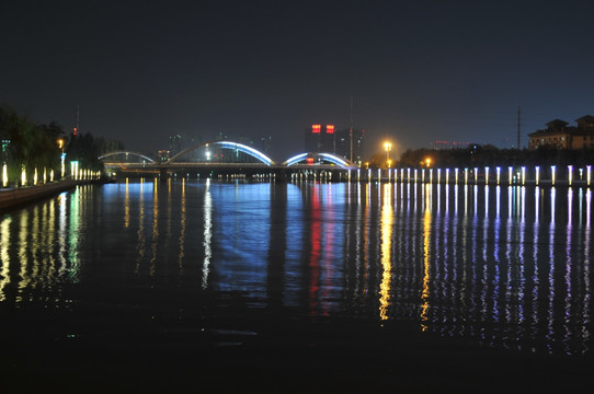 南通濠河景区夜景美