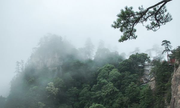 天水石门风光