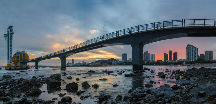 大连星海湾风光