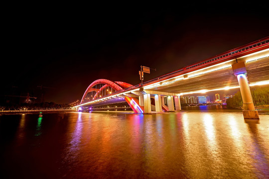金华双龙大桥夜景红色
