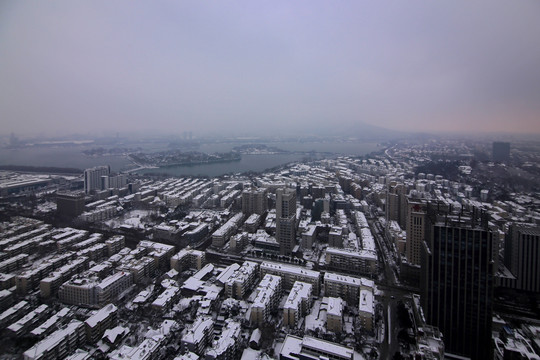 南京暴风雪城市风光