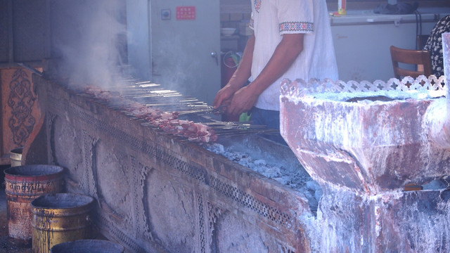 新疆烤羊肉串