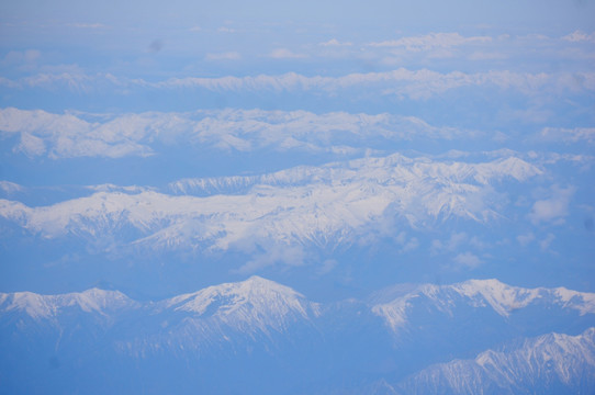 航拍四川阿坝岷山