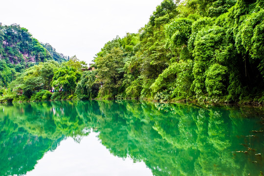 峨眉山清音平湖