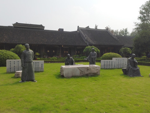 扬州八怪雕塑