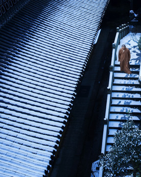 雪后的寺庙