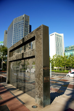 金融街金融世界雕像