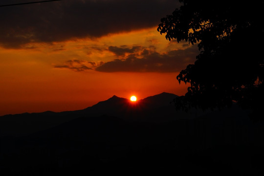 夕阳西下