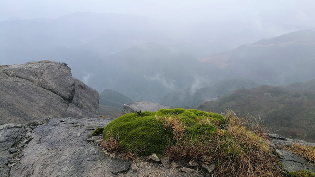 宁波宁海茶山磨柱峰风光