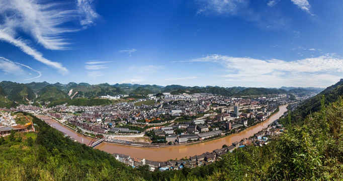 茅台镇全景图