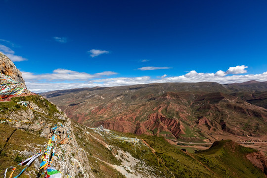 中国西藏昌都丁青孜珠山自然风光