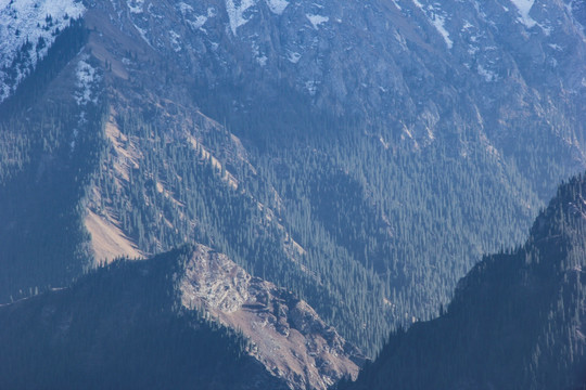 雪山