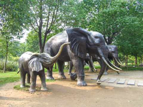 大象石像