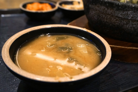 韩国套餐大酱汤