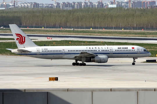 中国国航波音B757飞机