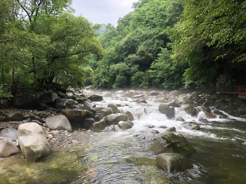 溪流瀑布山水秦岭黄柏源