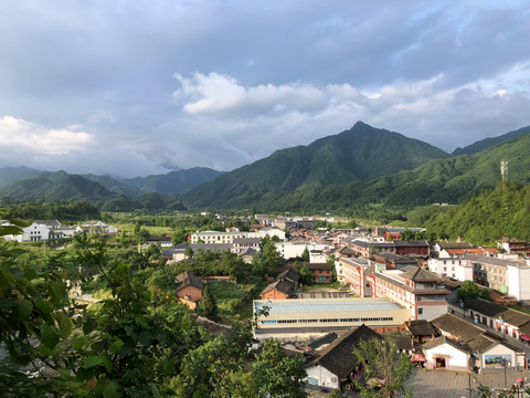 华阳古镇全景傥骆古道