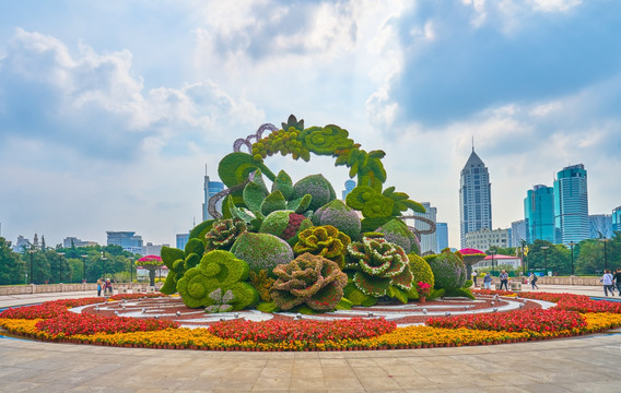 上海人民广场巨型花坛