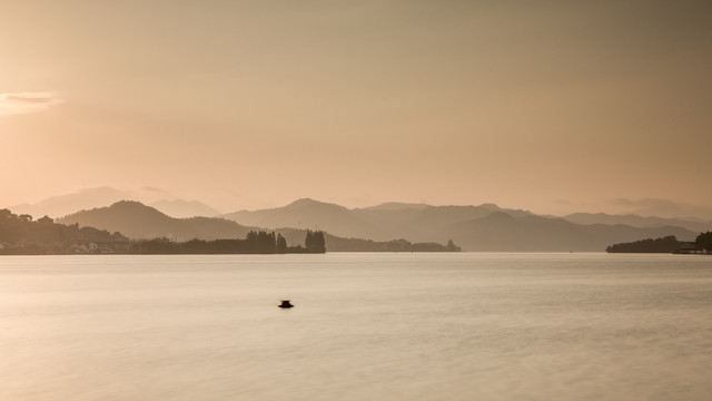 宁波东钱湖