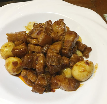 鸡蛋红炒肉