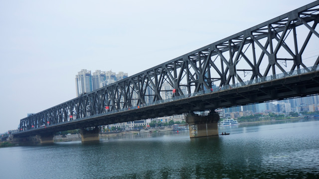 襄阳旅游之汉江大桥