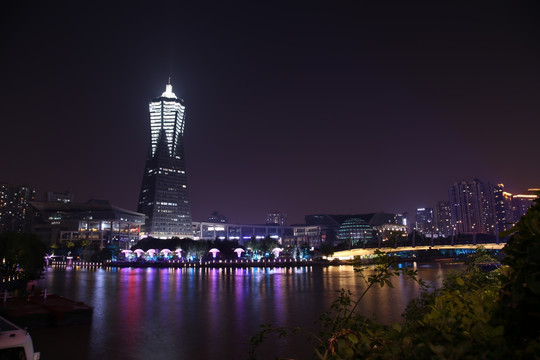 西湖文化广场夜景