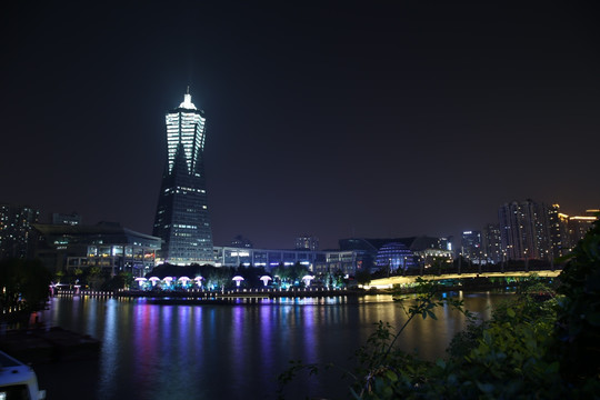 西湖文化广场夜景