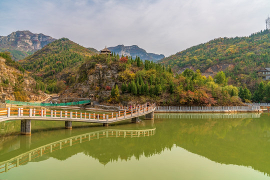 淄博潭溪山秋天山水风景