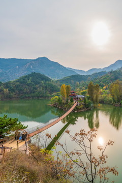 淄博云水瑶景区秋天山水风景