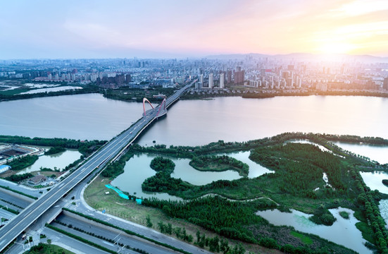 在高空拍摄城市风光