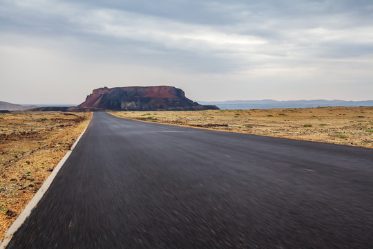 乌兰哈达火山公路