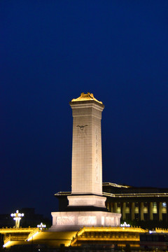 天安门广场人民英雄纪念碑夜景