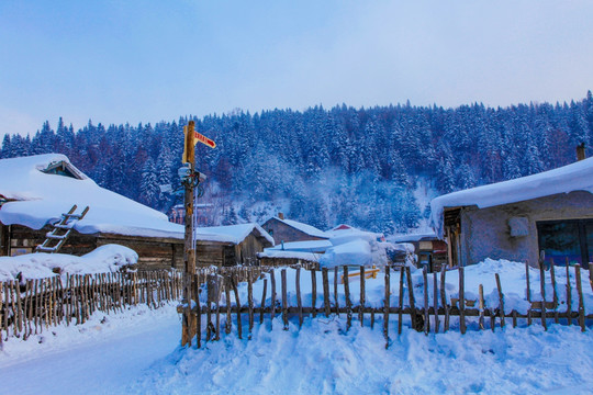 中国雪乡小木屋