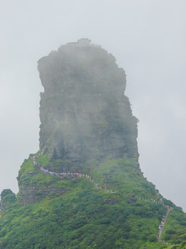 雾气中的梵净山