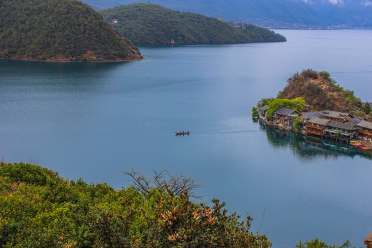 泸沽湖里格半岛