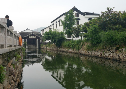 东山岛陆巷古村寒谷渡