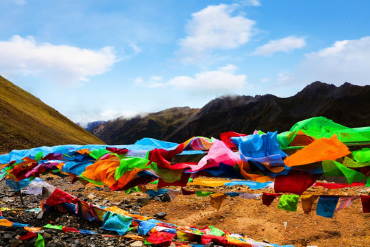 雄珠拉山