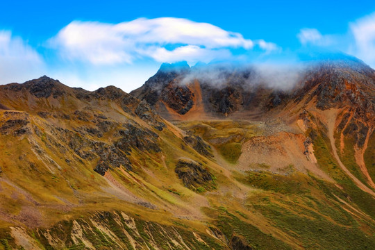 雄珠拉山