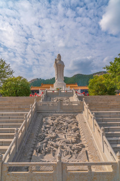 青州龙兴寺观音菩萨像