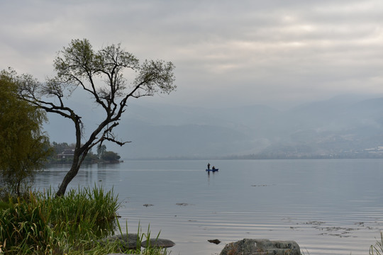 西昌邛海公园小渔村