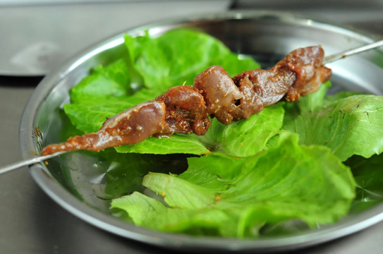 烧烤食材鸭郡鸡郡