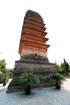 洛阳白马寺齐云塔舍利塔