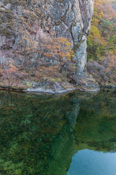红叶岩石小河水水塘自然景观48