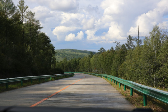 山路